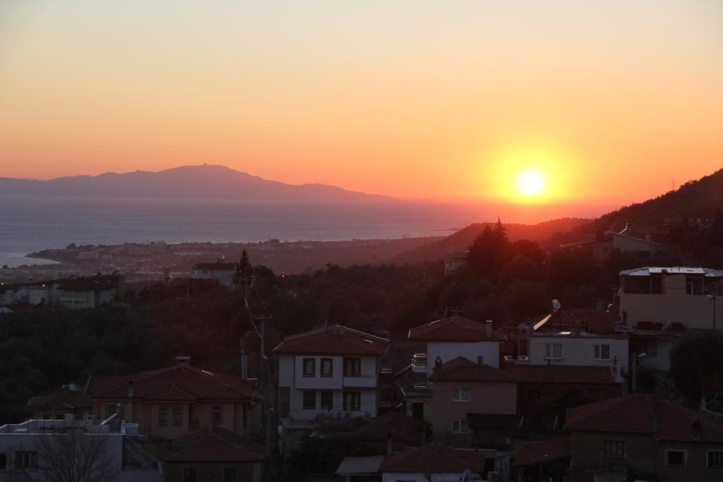 Altin Cesmeli Konak Hotel Altinoluk Bagian luar foto